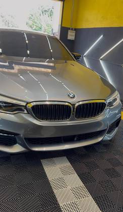 BMW 540i 3.0 24V TURBO GASOLINA M SPORT AUTOMÁTICO